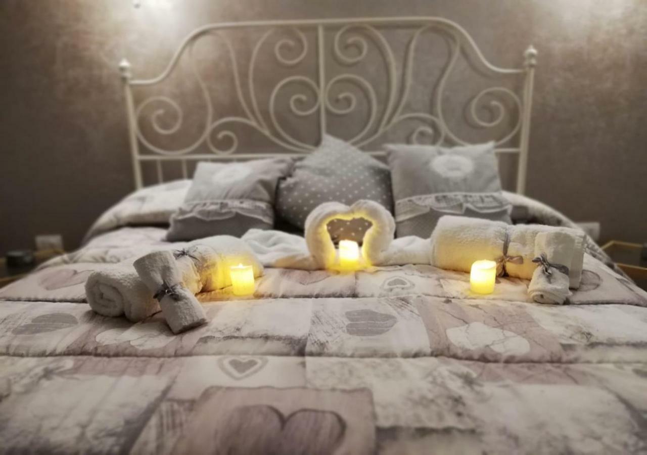 Addu' Ninucc' Hotel Napels Buitenkant foto