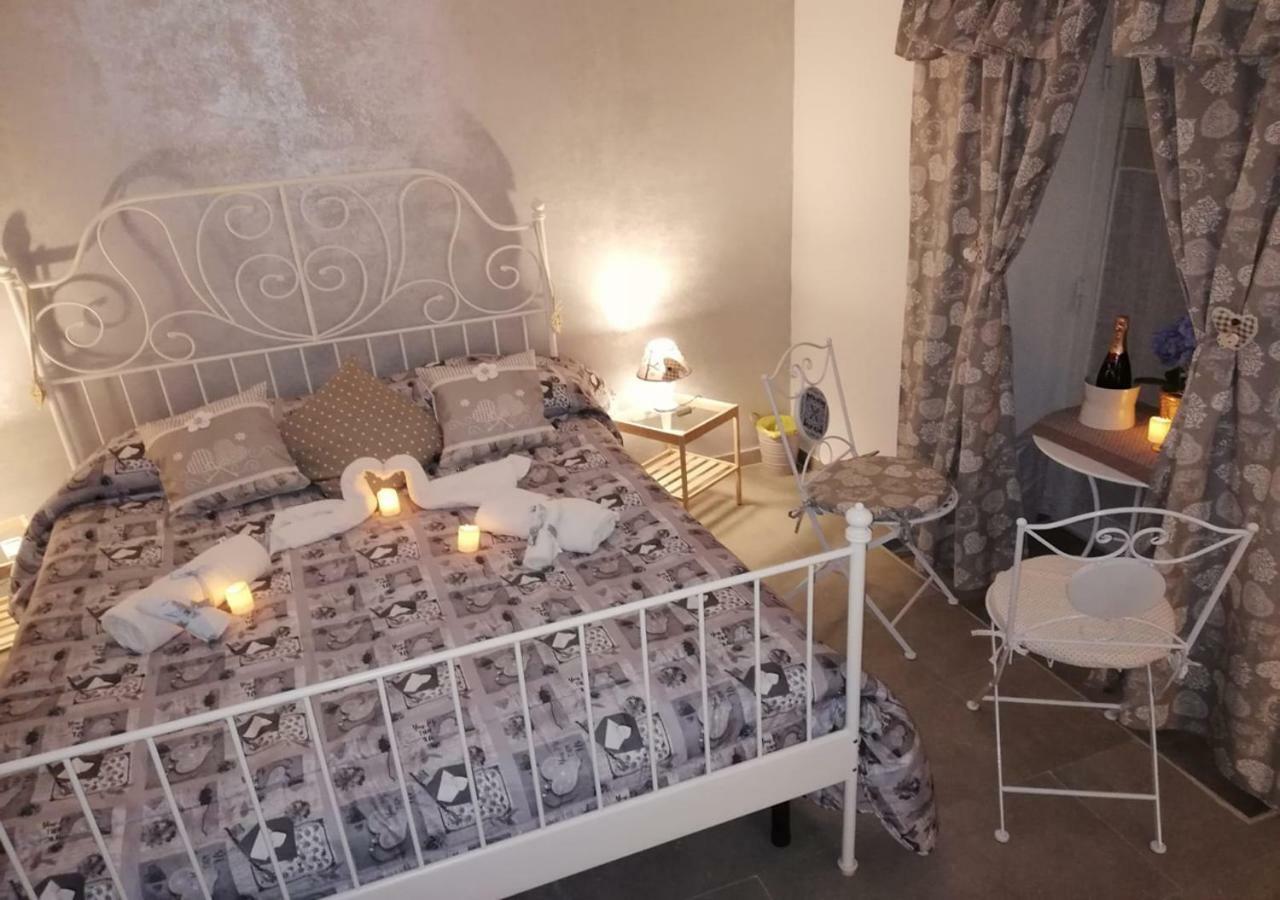 Addu' Ninucc' Hotel Napels Buitenkant foto